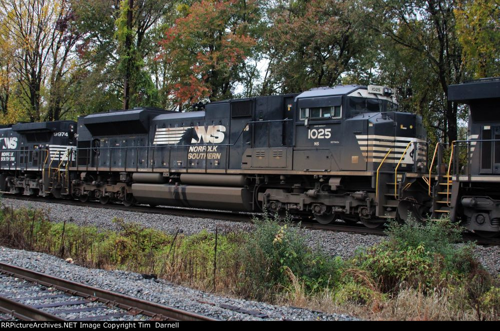 NS 1025 on 26T